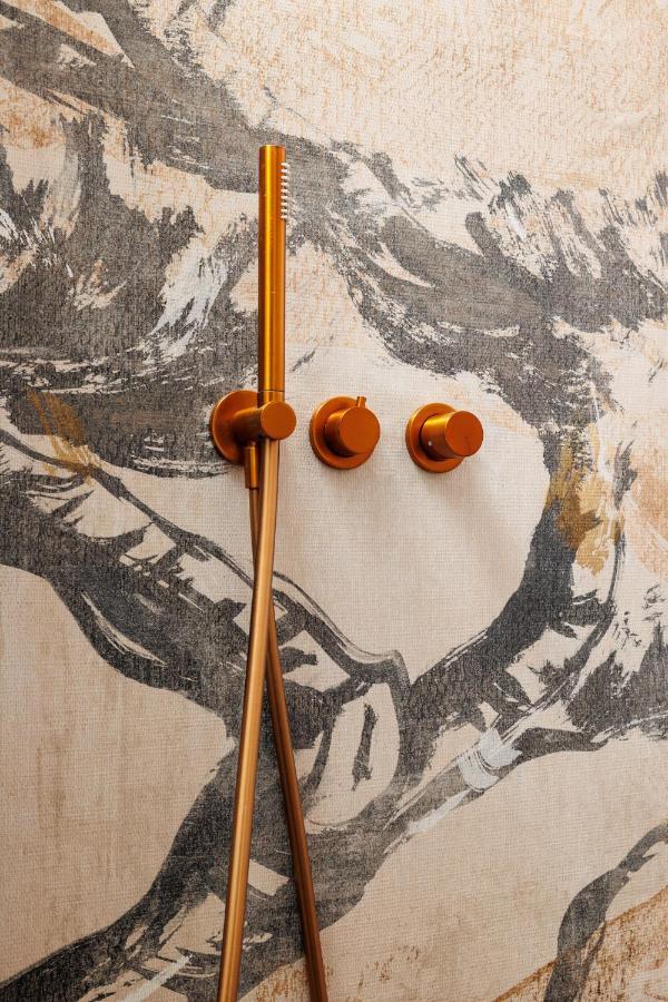 Stejeris Nature-inspired Luxury