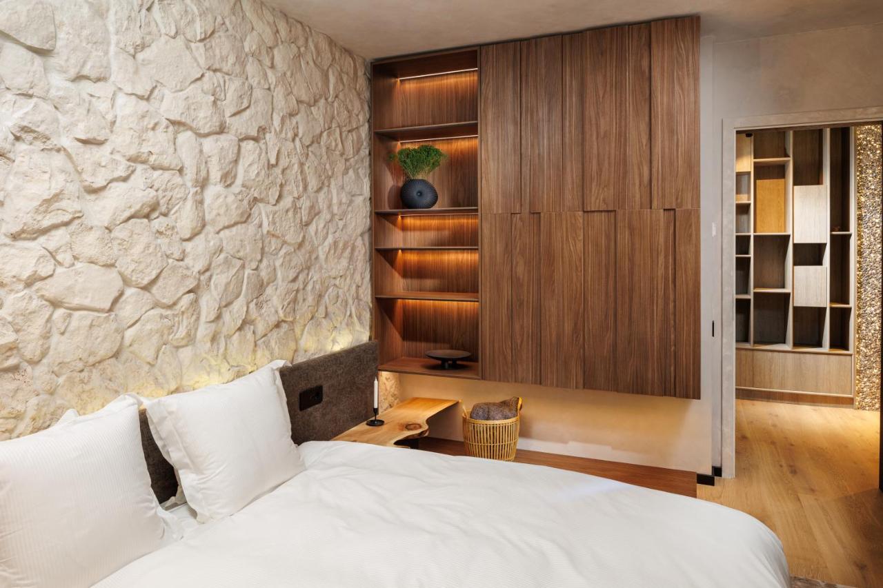 Stejeris Nature-inspired Luxury Apartment *